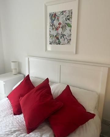 Glenbervie - Beautifully Refurbished, Self-Contained Apartment Dunfermline Eksteriør bilde