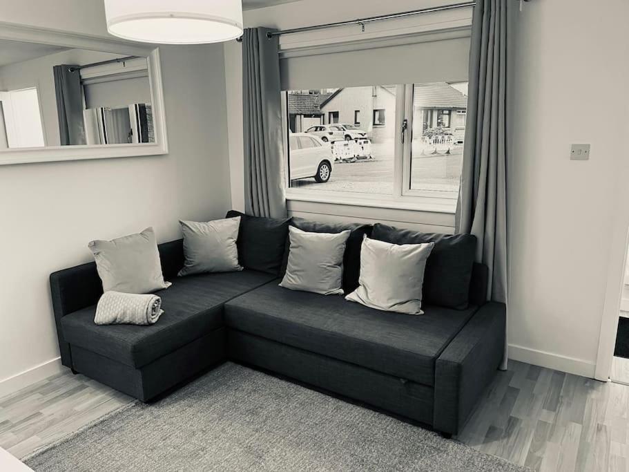 Glenbervie - Beautifully Refurbished, Self-Contained Apartment Dunfermline Eksteriør bilde