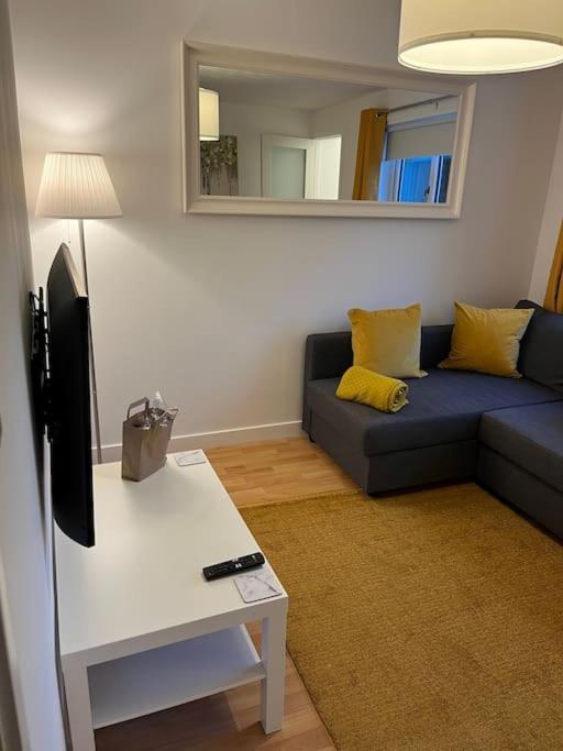 Glenbervie - Beautifully Refurbished, Self-Contained Apartment Dunfermline Eksteriør bilde